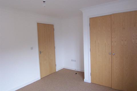 2 bedroom flat for sale, Woodbridge Hill, Guildford, GU2