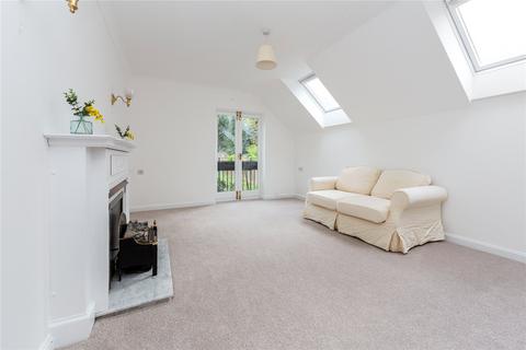 1 bedroom apartment for sale, Watling Street, Radlett, Hertfordshire, WD7