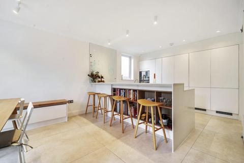 111 Bourne Way, Bromley, BR2 7EX