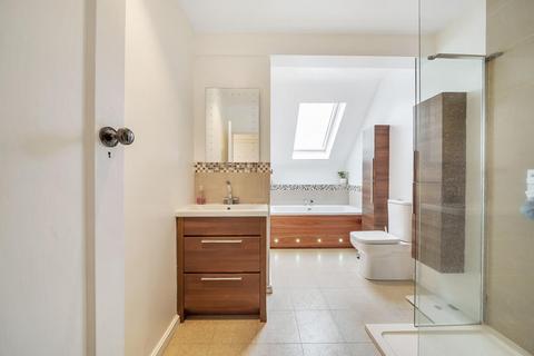 111 Bourne Way, Bromley, BR2 7EX