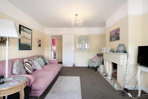2 bedroom flat to rent, Framlingham Court, Ipswich IP1