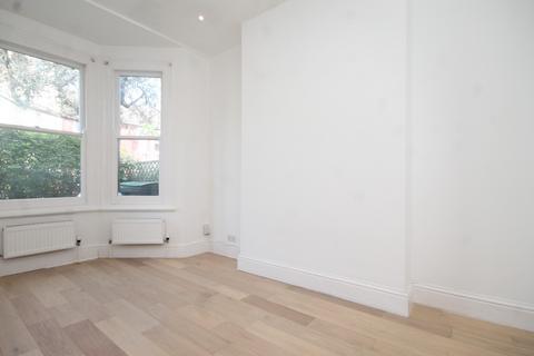 2 bedroom flat to rent, Kimberley Gardens, Harringay, N4
