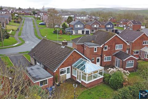 3 bedroom bungalow for sale, Croasdale Avenue, Burnley