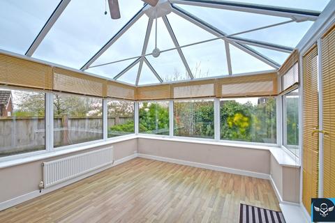 3 bedroom bungalow for sale, Croasdale Avenue, Burnley