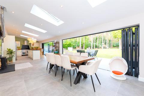 5 bedroom detached house for sale, Greenhill Close, Camberley, Surrey, GU15