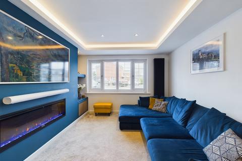 36 Longcroft, Astley, Manchester, M29 7EN