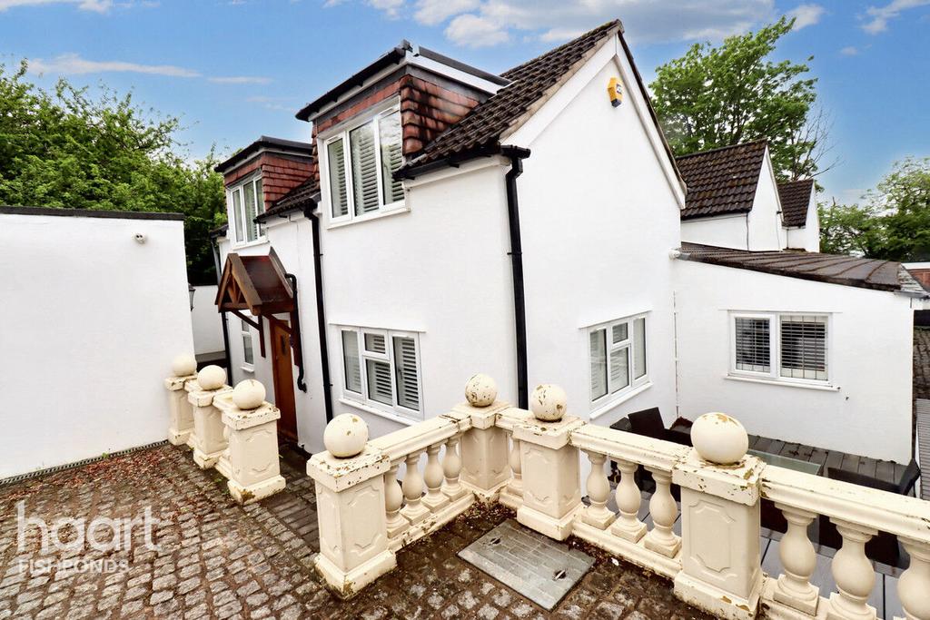 Dundridge Lane, Bristol 6 bed detached house for sale £800,000