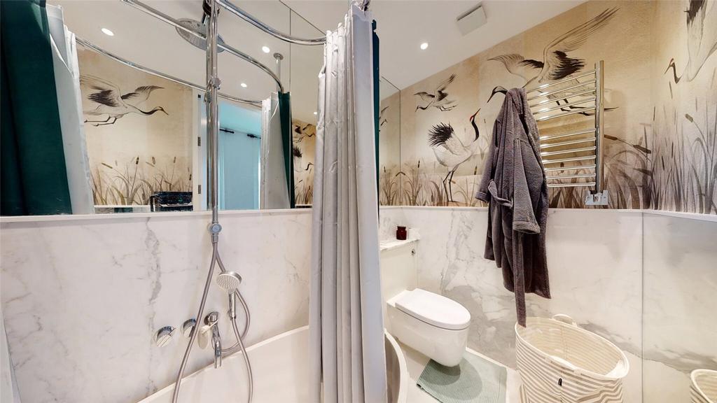 Ensuite