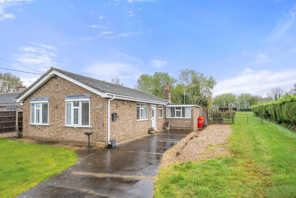 Silver Street, Minting, LN9 3 bed detached bungalow for sale £385,000