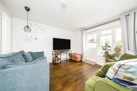 36b Bazalgette Gardens, New Malden, KT3 5HF