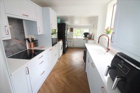 2 bedroom terraced house for sale, Milton Keynes MK13