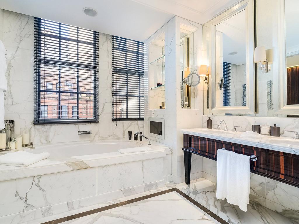 Corinthia Residences
