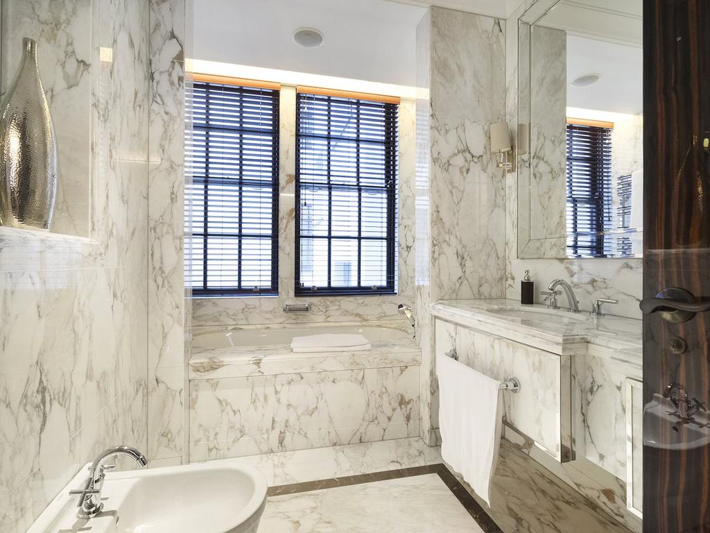 Corinthia Residences
