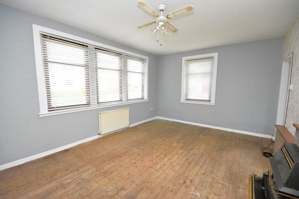 Cobblebrae Crescent, Bainsford, Falkirk, Stirlingshire, FK2 7QW 3 bed