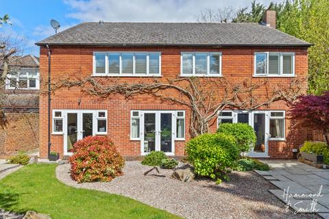 4 bedroom detached house for sale, Wood Mead, Epping CM16