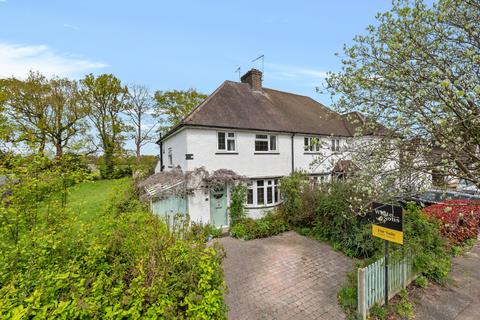 Silverlea Gardens, Horley, Surrey, RH6