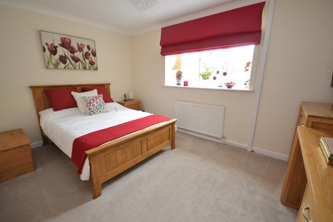 3 bedroom bungalow for sale, Eggars Field, Bentley, Farnham, Surrey, GU10