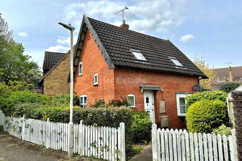 2 bedroom detached house for sale, Bridgecote Lane, Basildon SS15