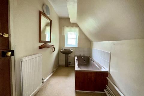 34 Bridgecote Lane, Basildon, SS15 4BW