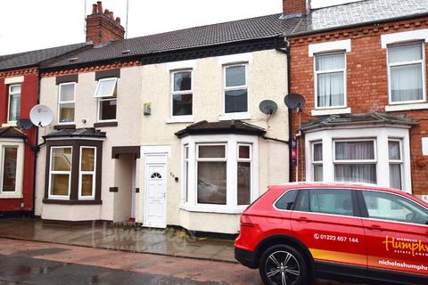 4 bedroom terraced house to rent, Euston Road, Northampton NN4