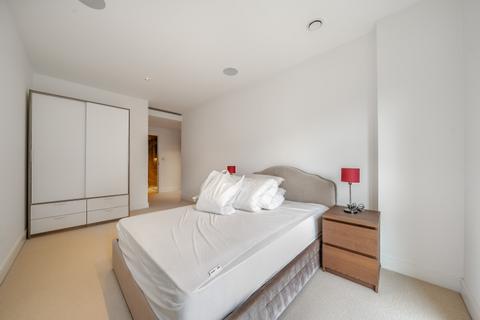 2 bedroom flat to rent, Rothschild House, Kew Bridge Road Brentford TW8