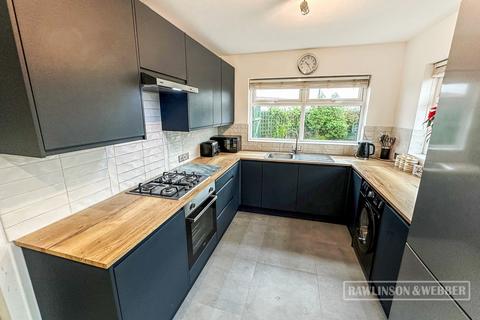 2 bedroom semi-detached house for sale, First Avenue, West Molesey KT8