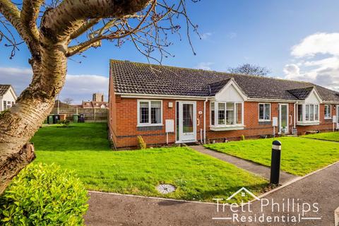 2 bedroom semi-detached bungalow for sale, Dunkerley Court, Stalham