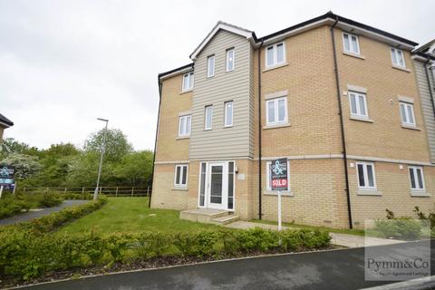 2 bedroom flat to rent, Falcon Crescent, Norwich NR8