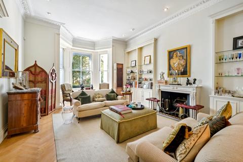 4 bedroom flat for sale, Onslow Gardens, London