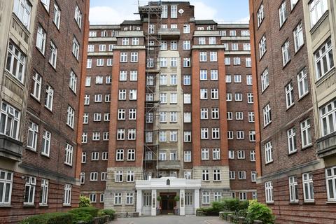 2 bedroom apartment to rent, Hall Road London NW8