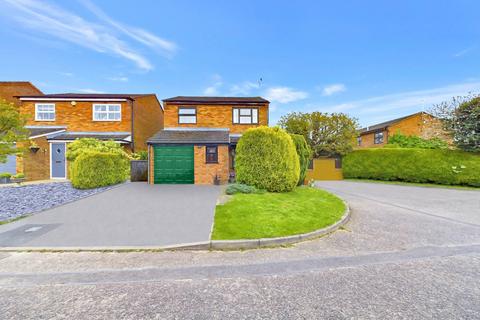 4 bedroom detached house for sale, Willow Way, Princes Risborough HP27