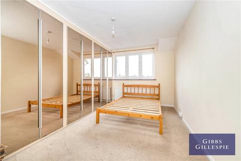 7 Juniper Court, Harrow, HA3 7JF