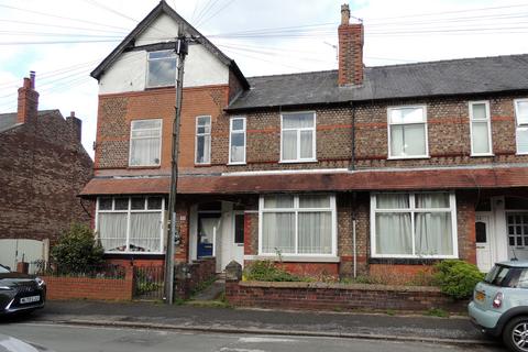 2 bedroom terraced house for sale, Oak Road, Hale, Altrincham