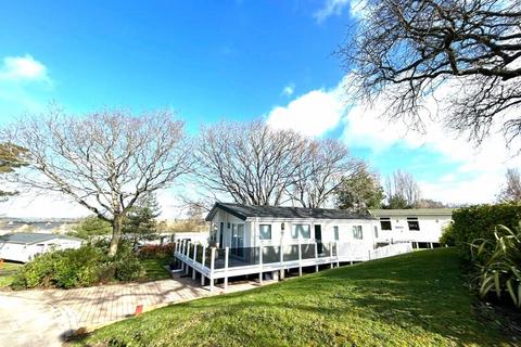 3 bedroom park home for sale, Rockley Park, Oak Falls, Poole BH15