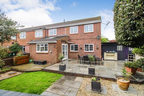 3 bedroom end of terrace house for sale, Berrymeade Walk, Ifield, Crawley, West Sussex. RH11 0RA