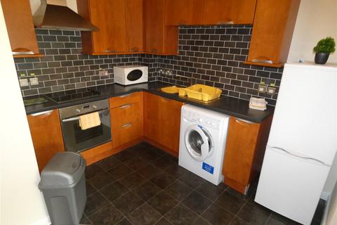 2 bedroom apartment to rent, Blacklock Close, Gateshead, NE9