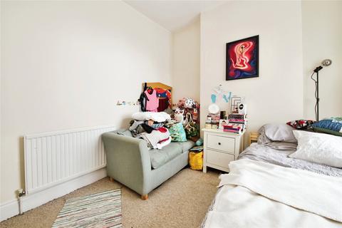 72 Kitchener Road, London, N2 8AS