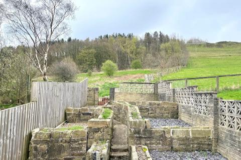 2 bedroom terraced house for sale, Main Avenue, Huddersfield, HD4