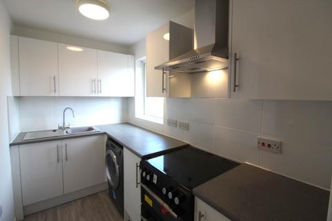 Studio to rent, Grasslands, Aylesbury HP20