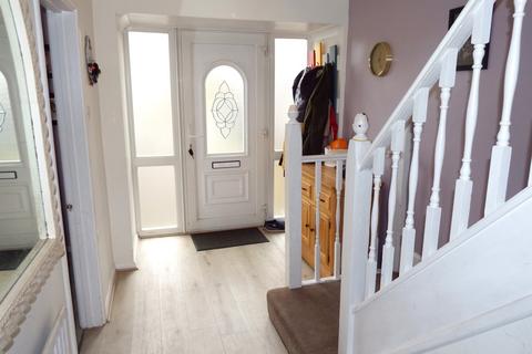 27 Dryden Crescent, Stevenage, SG2 0JH