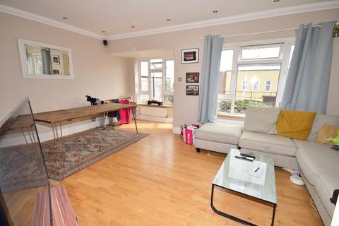 3 bedroom apartment to rent, Palmerston Mansions Palmerston Road Southsea PO5 3QJ