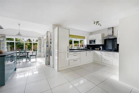 32 Carol Drive, Wirral, CH60 2TA