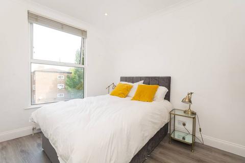 2 bedroom flat to rent, The Vale, Acton, London, W3