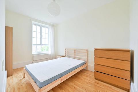 2 bedroom flat to rent, Dog Kennel Hill Estate, East Dulwich, London, SE22