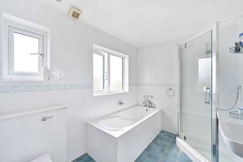 149 Latchmere Lane, Kingston Upon Thames, KT2 5NX