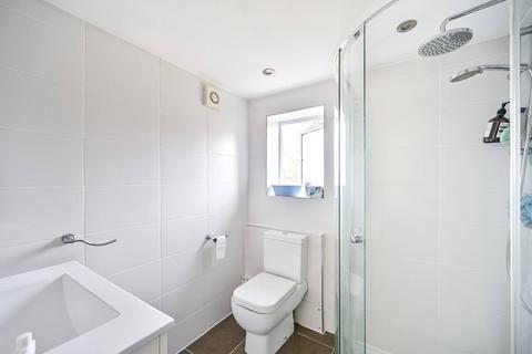 149 Latchmere Lane, Kingston Upon Thames, KT2 5NX