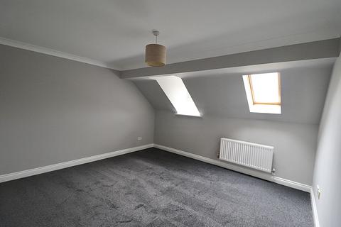 undefined, 3 BED HOUSE WITH GARAGE - Daventry