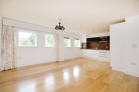 2 bedroom flat to rent, The Downs, Wimbledon Village, London, SW20
