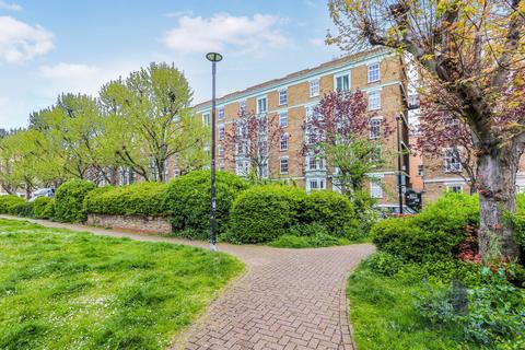 1 bedroom flat for sale, Bethnal Green, London, E2