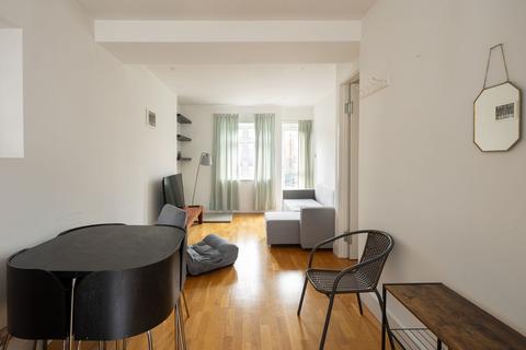 1 bedroom flat to rent, 43 York Street, London W1H
